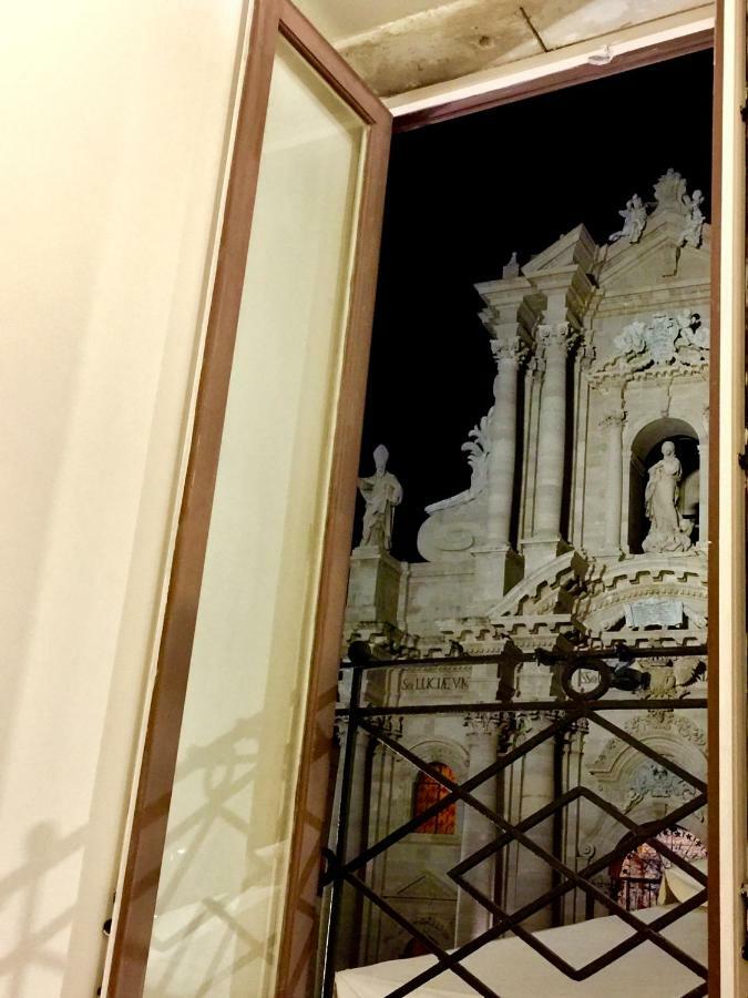 A 50 Passi Dal Tempio Di Apollo Apartment Syracuse Exterior photo